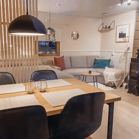 شقة Cozy With Sauna, 8 Min To Arctic Circle