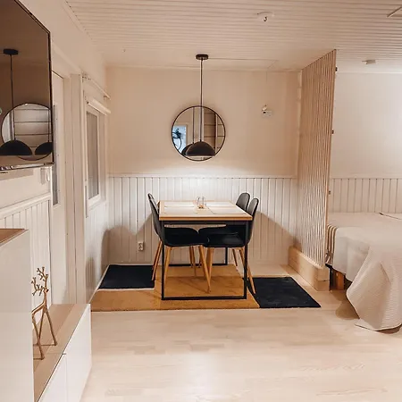 شقة Cozy With Sauna, 8 Min To Arctic Circle *