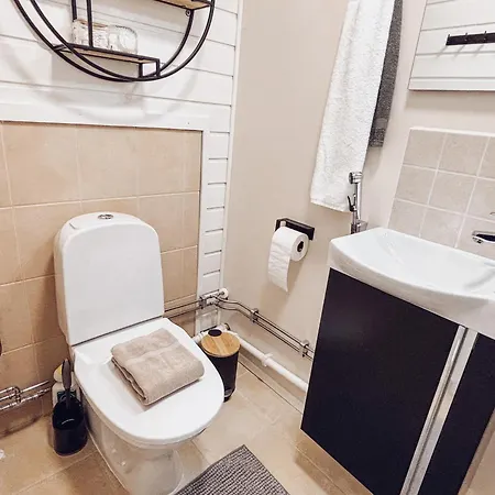 شقة Cozy With Sauna, 8 Min To Arctic Circle